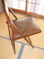作品NO6：折りたたみ椅子（修理）